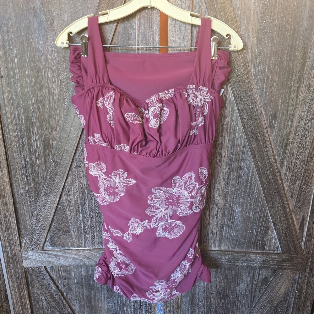 DM Fashion Swimsuit Women's Size XL Dark Deep Pink Embroidered Floral Tankini